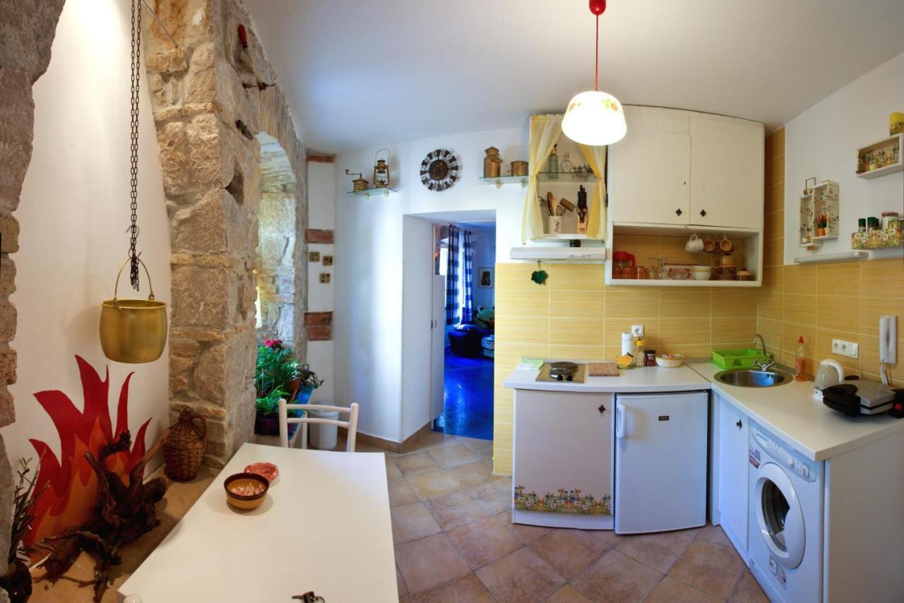 Studio Apartment Sretna スプリト エクステリア 写真